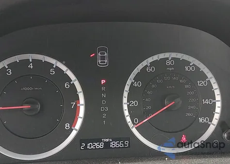 2008 Honda Accord 2.4 Lx z USA, uszkodzony, nr VIN JHMCP26368C008781